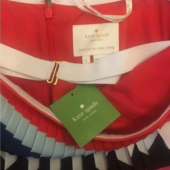 ⭐️⭐️HOST PICK ⭐️⭐️ NWT Kate Spade New York Strapless Pleated Knee Length Dress - Picture 7 of 9